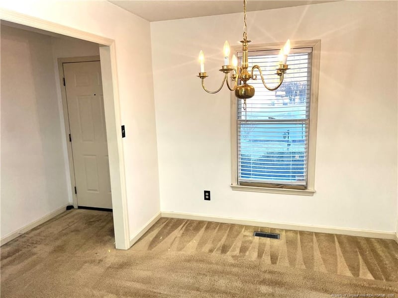 5305 Thackeray Dr, Fayetteville, NC 28306
