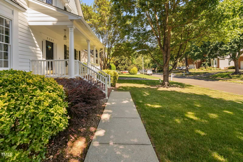 5305 Willow Cry Ln, Raleigh, NC 27613