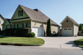 5305 Yorkville Ct, Holly Springs, NC 27540