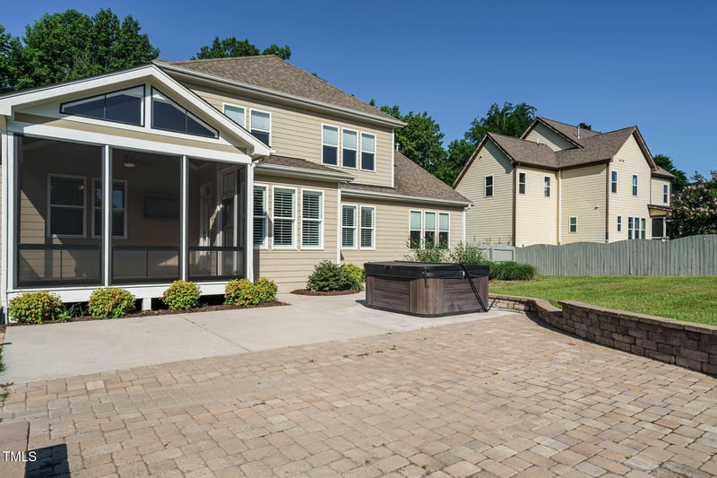 5305 Yorkville Ct, Holly Springs, NC 27540