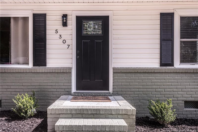 5307 Cherry Ln, Fayetteville, NC 28304
