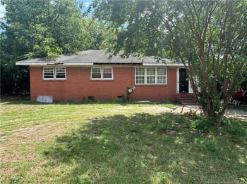 5307 Williamsburgh Dr, Fayetteville, NC 28304