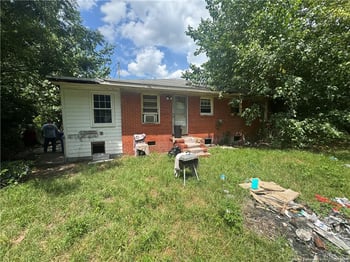 5307 Williamsburgh Dr, Fayetteville, NC 28304
