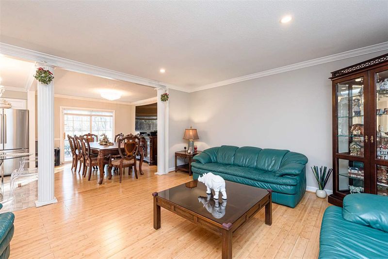 5307 Yardley Ter, Durham, NC 27703
