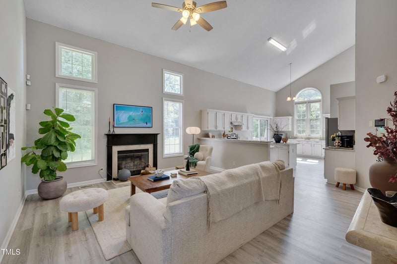 5308 Bentgrass Dr, Raleigh, NC 27610