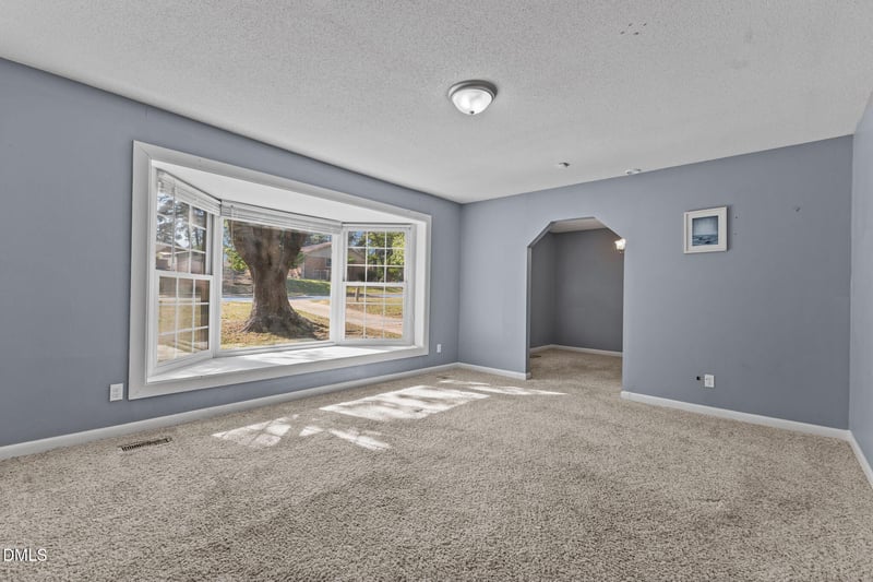5308 Foxfire Rd, Fayetteville, NC 28303