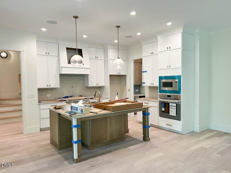 5308 Parkwood Dr, Raleigh, NC 27612