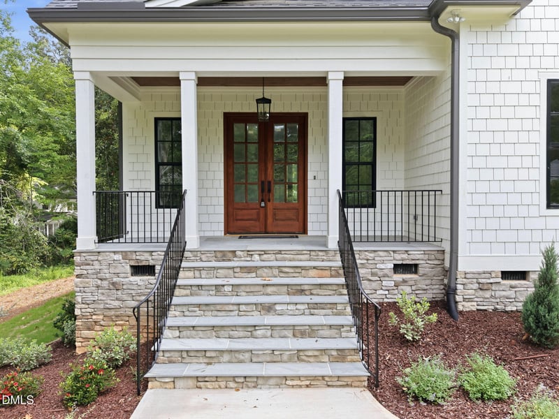 5308 Parkwood Dr, Raleigh, NC 27612