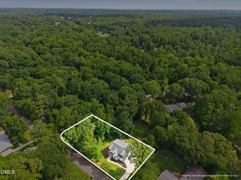 5308 Parkwood Dr, Raleigh, NC 27612