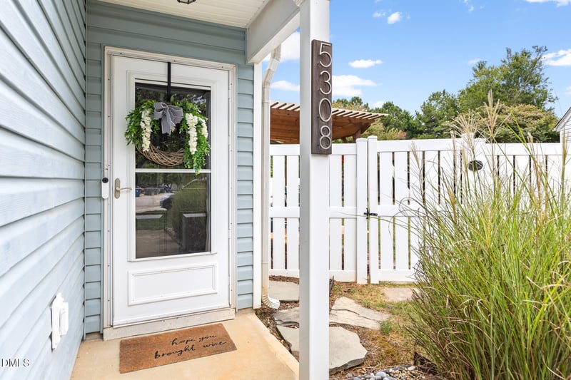 5308 Roan Mountain Pl, Raleigh, NC 27613