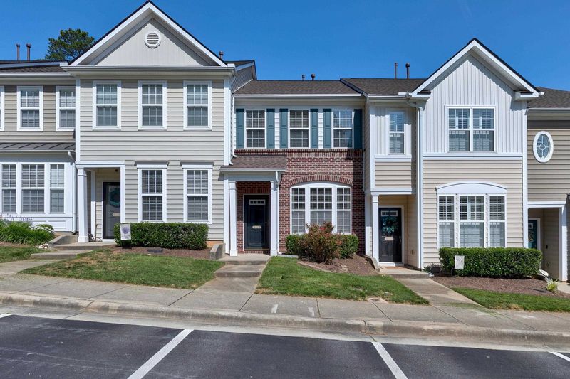 5308 Silver Moon Ln, Raleigh, NC 27606