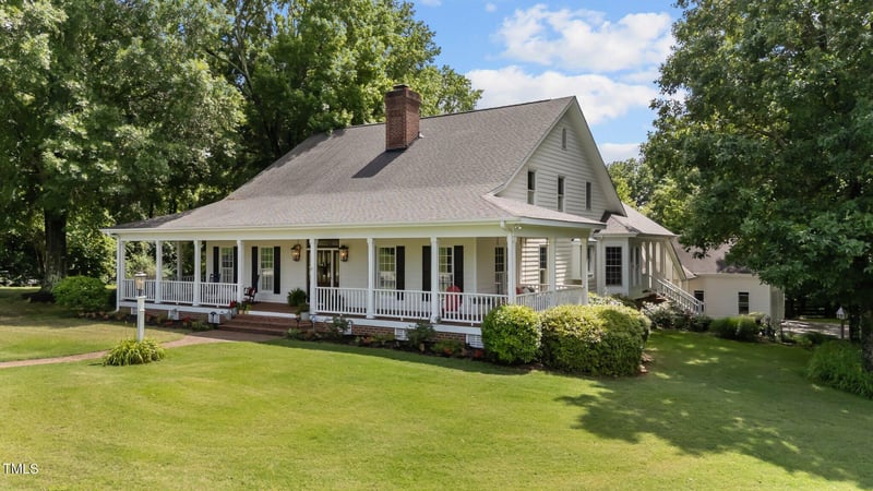 5308 Stableview Ct, Holly Springs, NC 27540