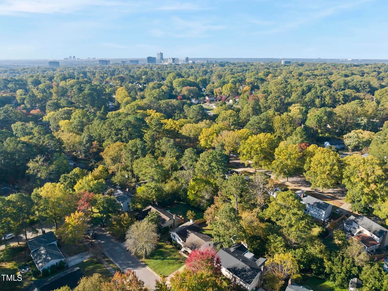 5309 Cedarwood Dr, Raleigh, NC 27609