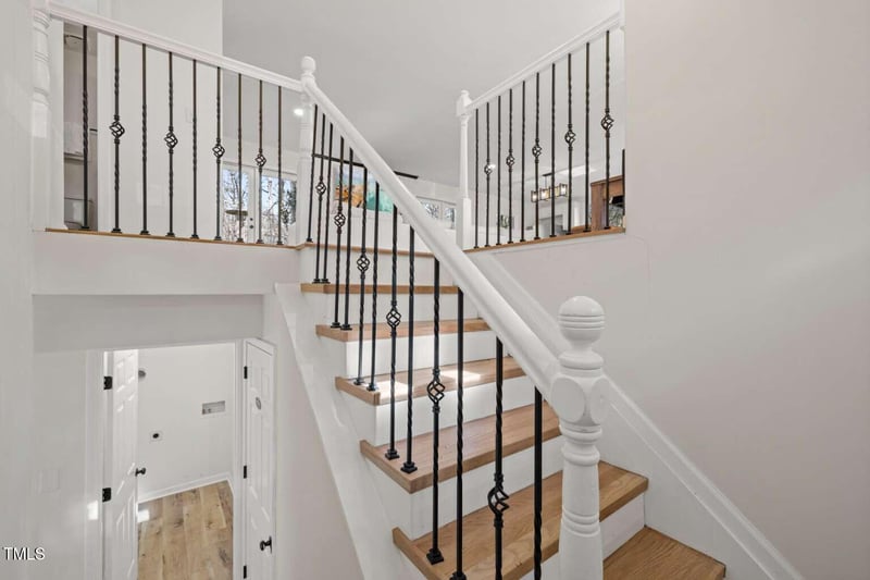 5309 Foxlair Rd, Chapel Hill, NC 27516