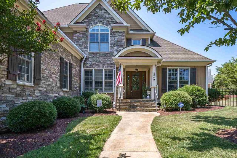 5309 Landguard Dr, Raleigh, NC 27613