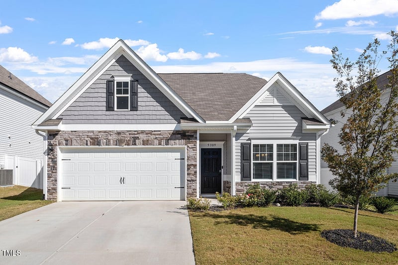 5309 Sorrell Glen Dr, Raleigh, NC 27603