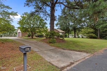 5309 Summer Rose Ln, Durham, NC 27703