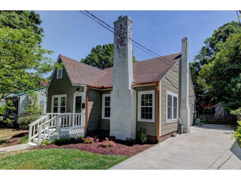 531 Central Ave, Burlington, NC 27215