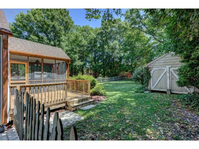531 Central Ave, Burlington, NC 27215