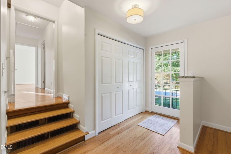 531 W Cornwall Rd, Cary, NC 27511