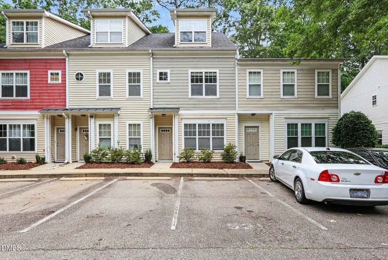 531 Elm Ave, Wake Forest, NC 27587