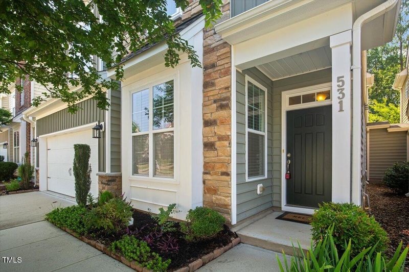 531 Finnbar Dr, Cary, NC 27519