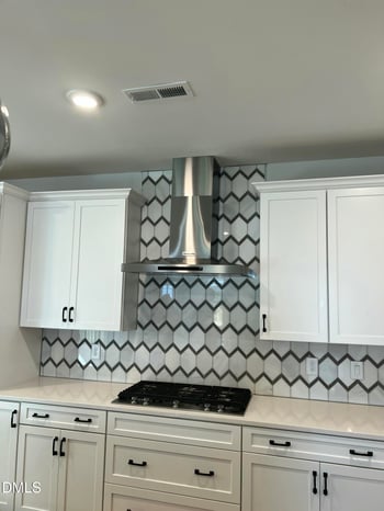 531 Glenville Lake Dr, Fuquay Varina, NC 27526