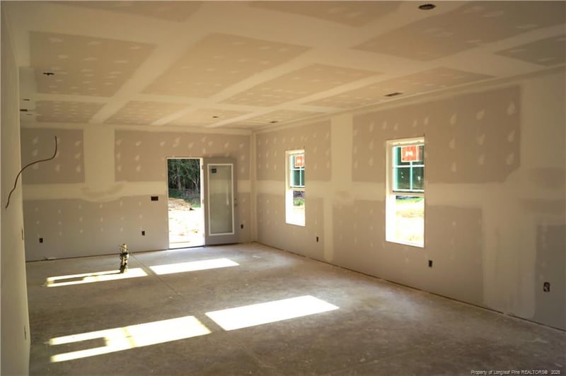 531 Longstreet Rd, Sanford, NC 27331