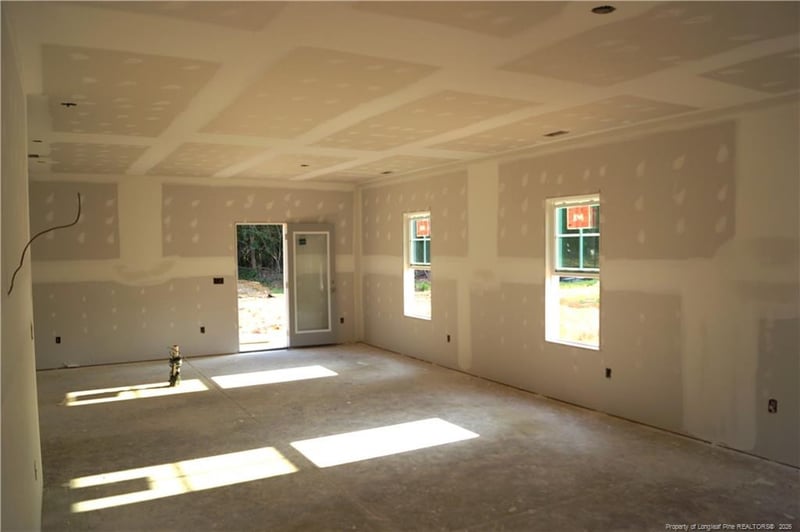 531 Longstreet Rd, Sanford, NC 27331