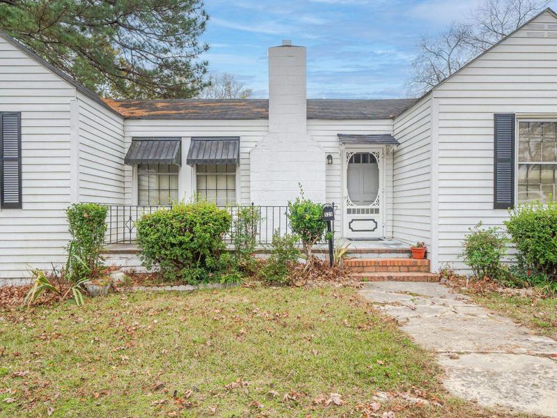 531 W Main St, Clayton, NC 27520