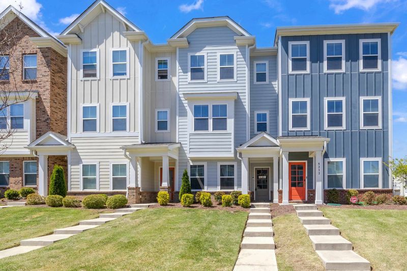 5310 Daydream Dr, Raleigh, NC 27616