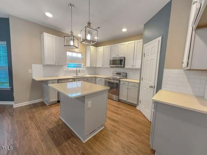 5310 Heather Ridge Ln, Raleigh, NC 27610