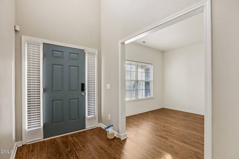 5310 Heather Ridge Ln, Raleigh, NC 27610