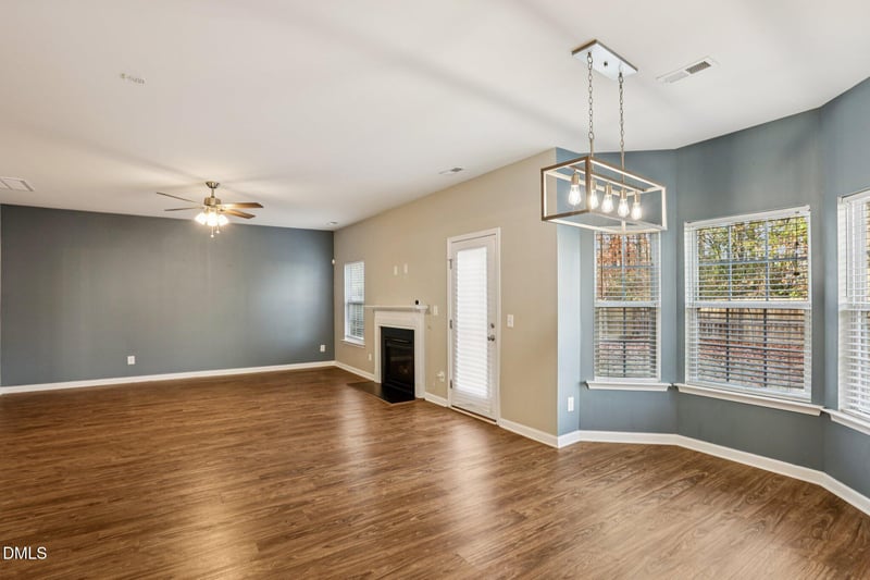 5310 Heather Ridge Ln, Raleigh, NC 27610