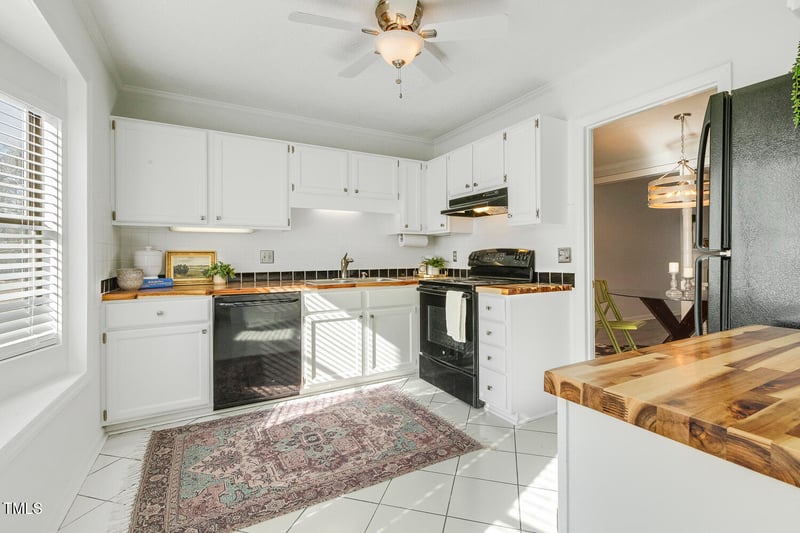 5310 Ridgeloch Pl, Raleigh, NC 27612