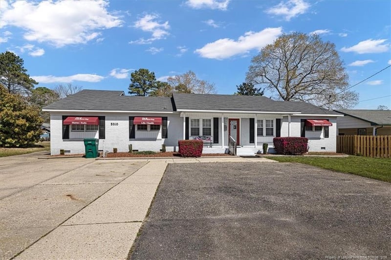 5310 Yadkin Rd, Fayetteville, NC 28303