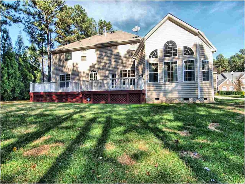 5312 Dutch Elm Dr, Apex, NC 27539