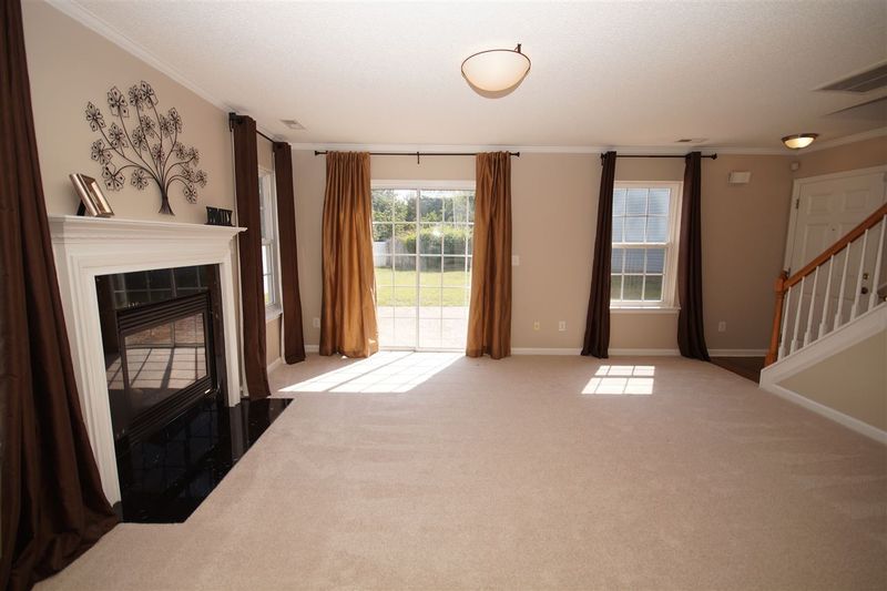 5312 Roan Mountain Pl, Raleigh, NC 27613