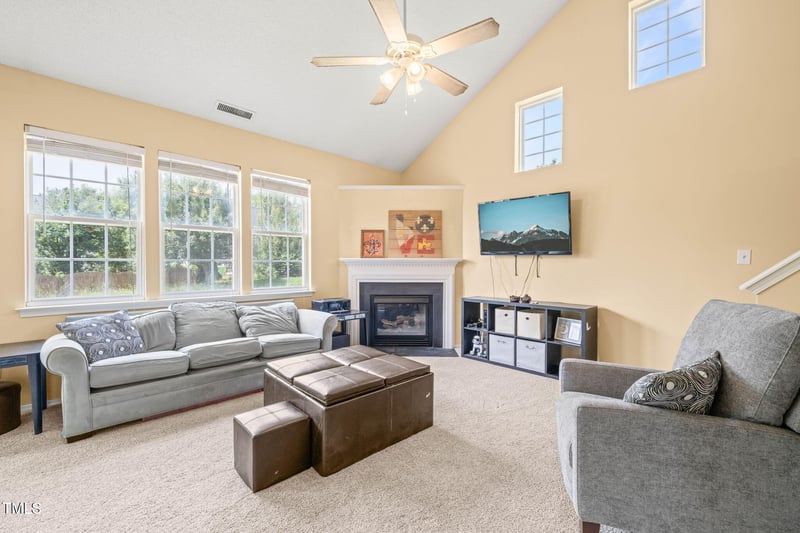5312 Suntan Lake Dr, Raleigh, NC 27610