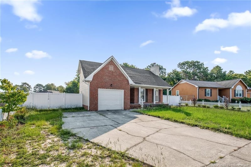 5312 Thackeray Dr, Fayetteville, NC 28306