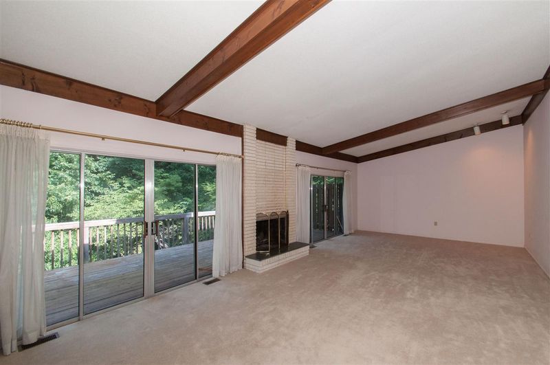 5313 Coronado Dr, Raleigh, NC 27609