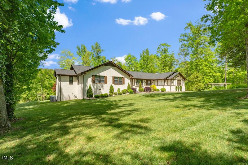 5313 Edington Ln, Raleigh, NC 27604
