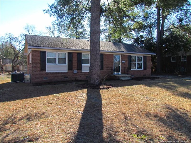 5314 Hampton Rd, Fayetteville, NC 28311
