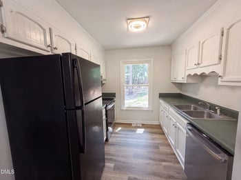 5314 Westminster Dr, Fayetteville, NC 28311