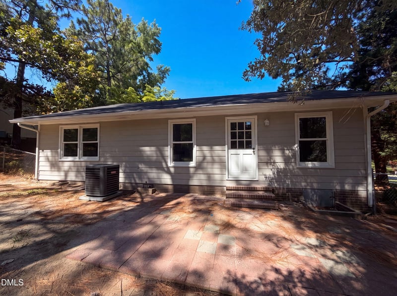 5314 Westminster Dr, Fayetteville, NC 28311