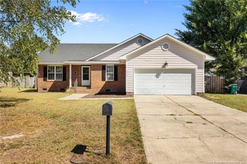 5316 Ahoskie Dr, Hope Mills, NC 28348