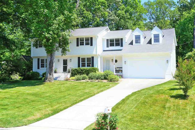 5316 Coronado Dr, Raleigh, NC 27609