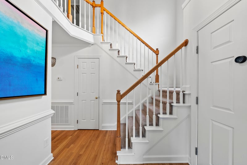 5316 Easthorpe Dr, Raleigh, NC 27613