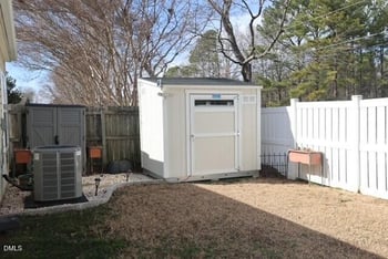 5316 Roan Mountain Pl, Raleigh, NC 27613