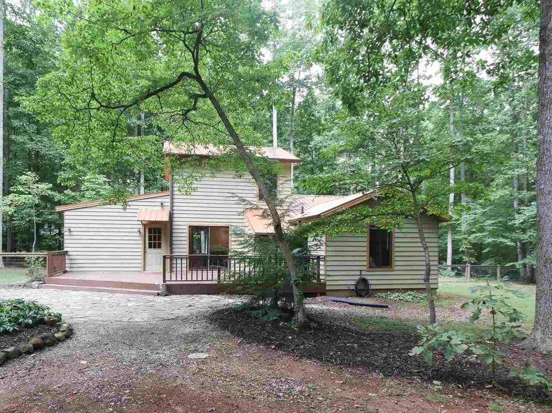5316 Sweetbush Rd, Chapel Hill, NC 27516